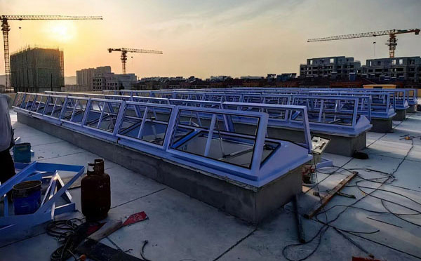 消防湟源排烟窗怎么选择尺寸