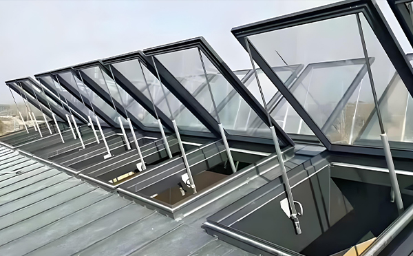 消防湟源排烟窗的接线安装指南