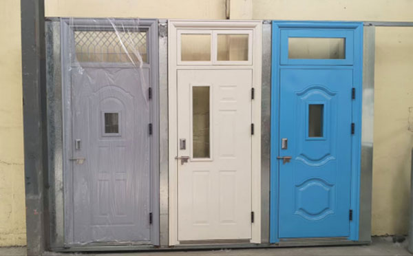 湟源学校教室门